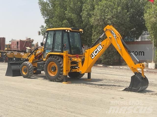 JCB 3DX لوادر ذات جرافات عكسية