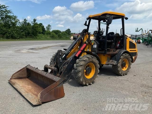 JCB 407 لوادر بعجل