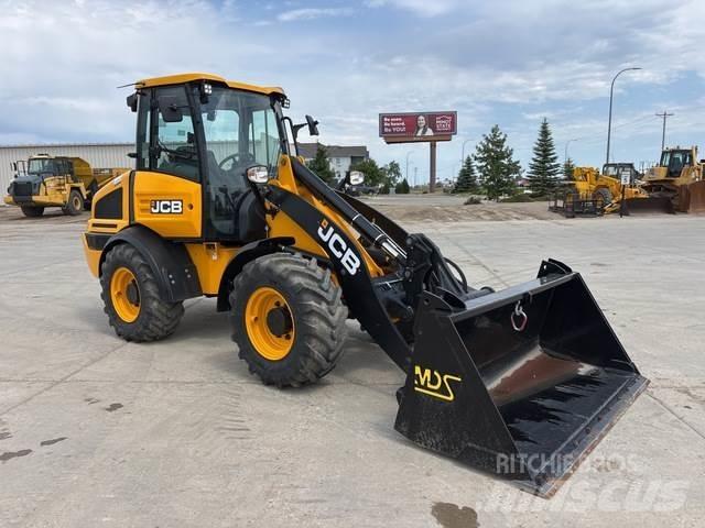 JCB 409 لوادر بعجل