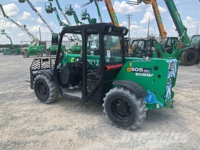 JCB 50520E مناولات متداخلة