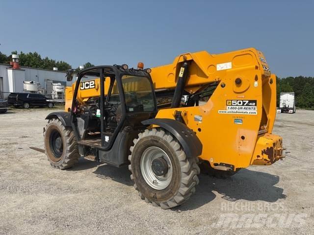 JCB 507-42 مناولات متداخلة
