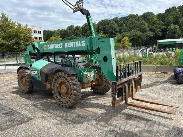 JCB 507-42 مناولات متداخلة
