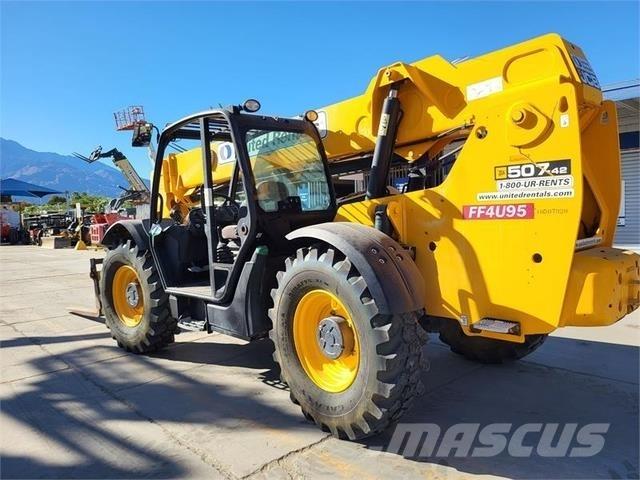 JCB 507-42 مناولات متداخلة