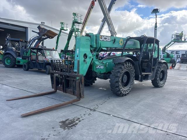 JCB 507-42 مناولات متداخلة