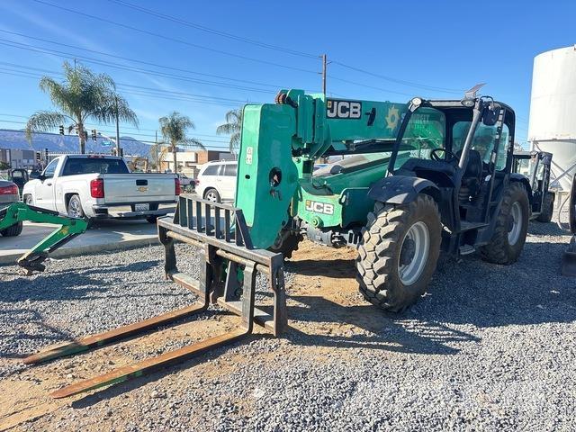 JCB 509-42 مناولات متداخلة