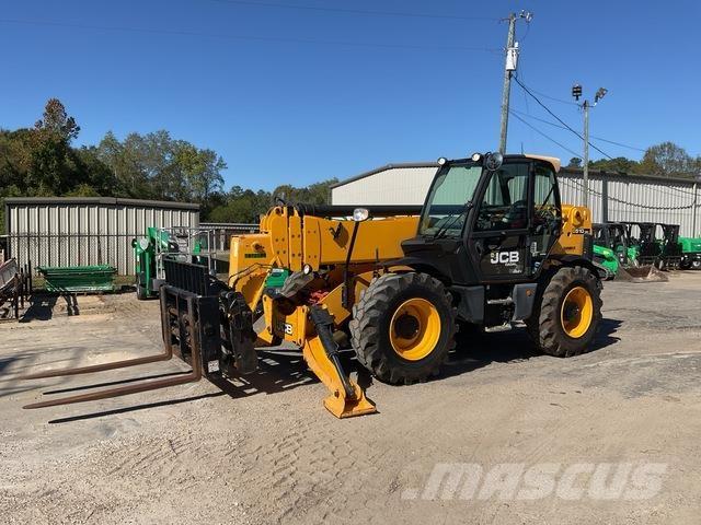 JCB 510-55TC مناولات متداخلة