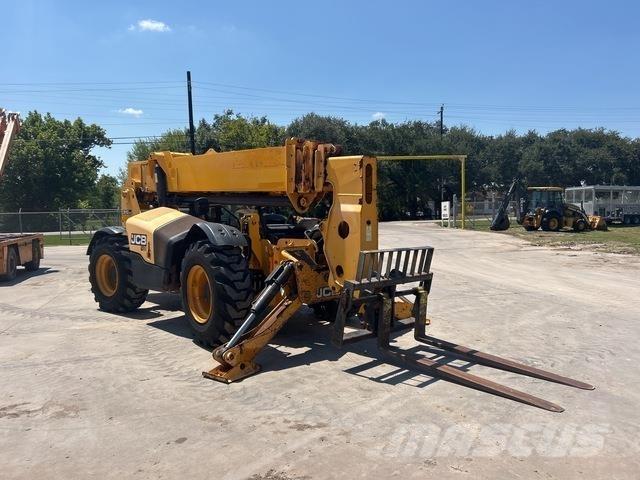 JCB 510-56 مناولات متداخلة