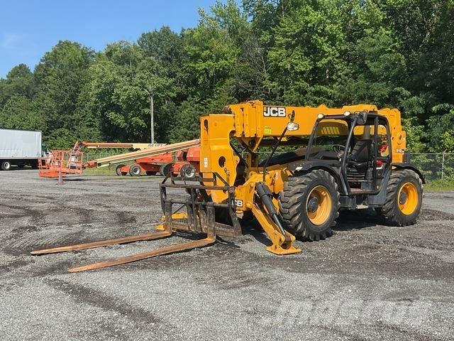 JCB 512-56 مناولات متداخلة