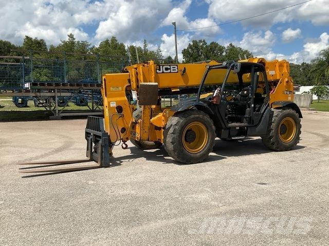 JCB 512-56 مناولات متداخلة