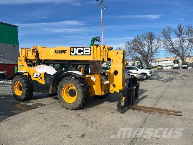 JCB 512-56 مناولات متداخلة