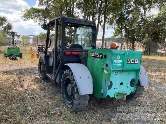 JCB 525-60 مناولات متداخلة