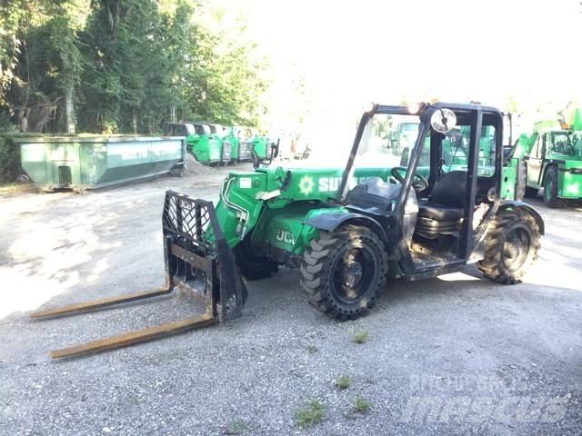 JCB 525-60 مناولات متداخلة