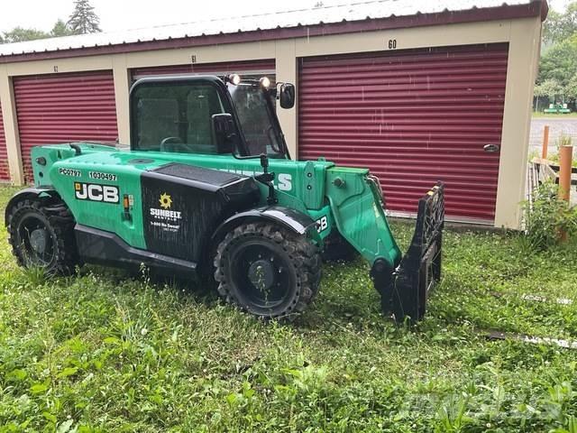 JCB 525-60 مناولات متداخلة