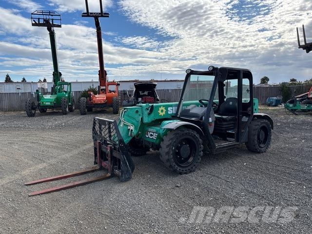 JCB 525-60 مناولات متداخلة