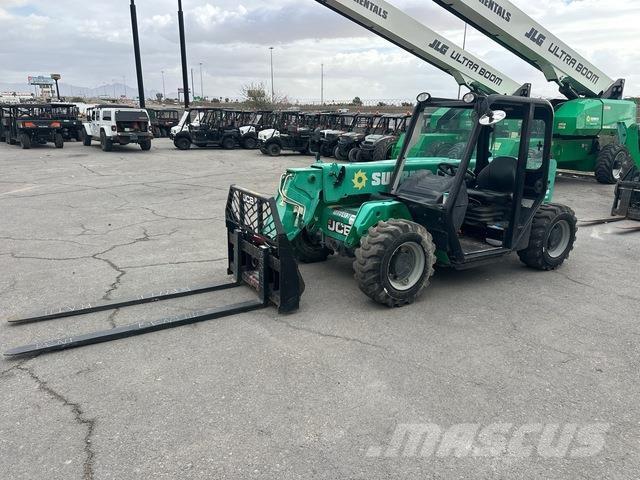 JCB 525-60 مناولات متداخلة