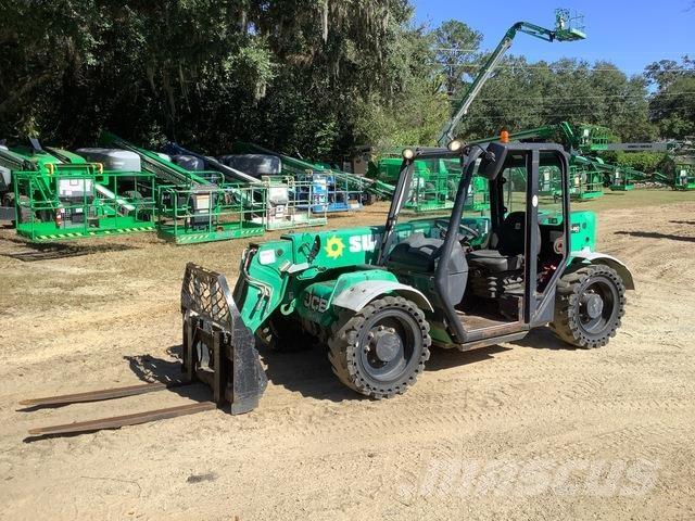 JCB 525-60 مناولات متداخلة