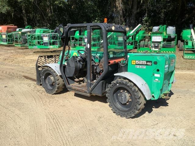 JCB 525-60 مناولات متداخلة