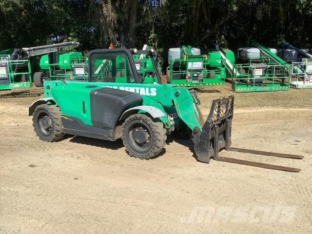 JCB 525-60 مناولات متداخلة