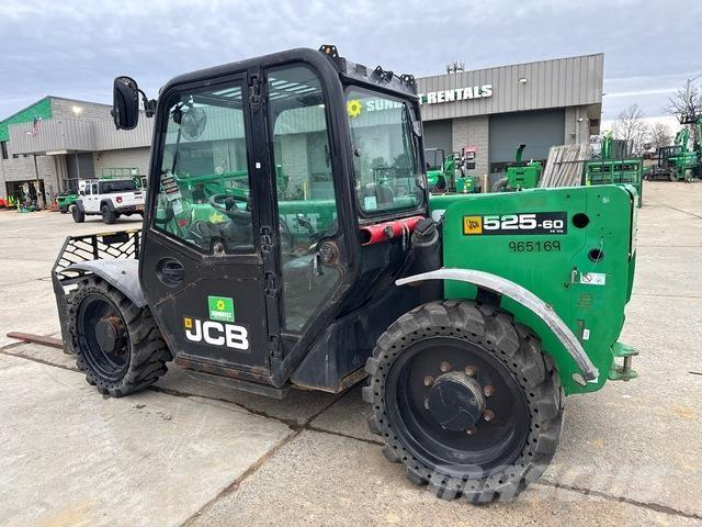 JCB 525-60 مناولات متداخلة