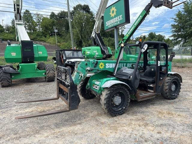 JCB 525-60T4 مناولات متداخلة