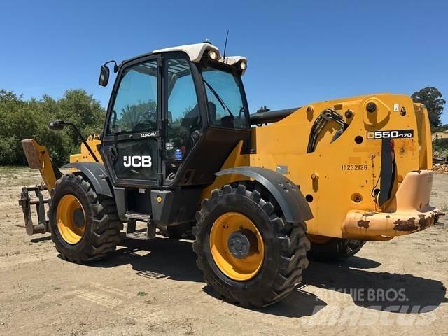 JCB 550-170 مناولات متداخلة