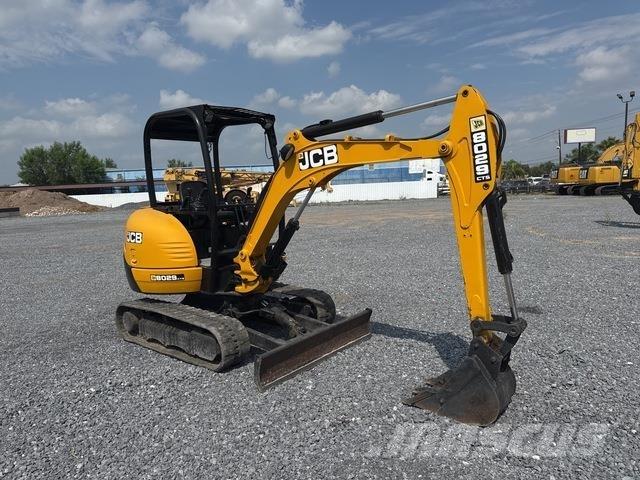 JCB 8029 CTS حفارات زحافة