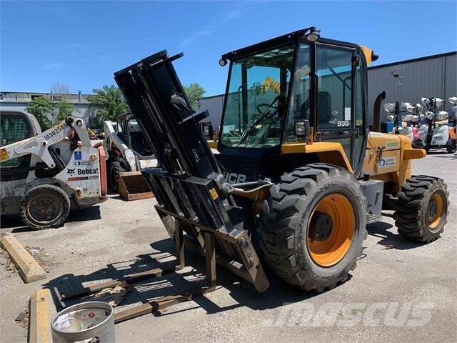 JCB 930-4 شاحنات الطرق الوعرة
