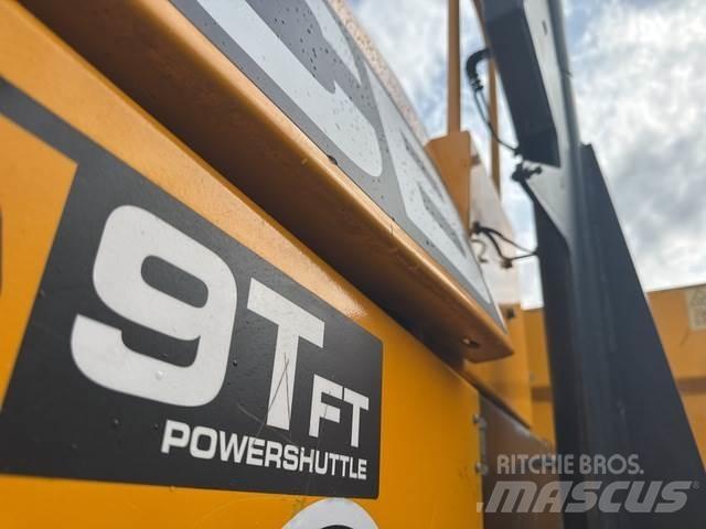 JCB 9T FT عربات نقل قلابة للمواقع