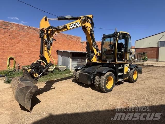JCB HD110WTT4 حفارات بعجل