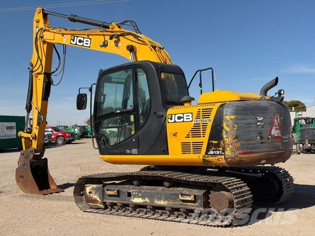 JCB JS131LC حفارات زحافة