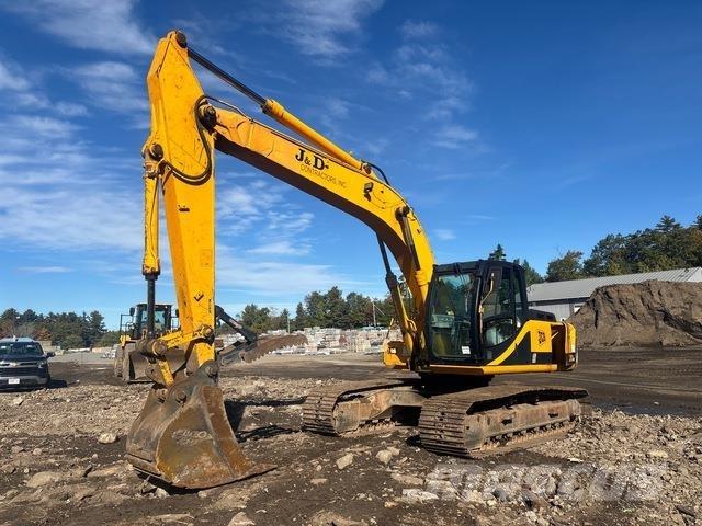 JCB JS200L حفارات زحافة