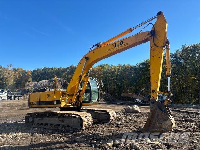 JCB JS200L حفارات زحافة