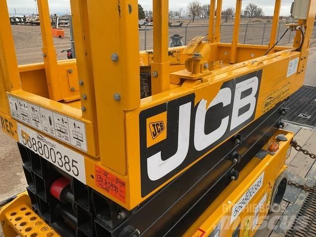 JCB S1930E رافعات مقصية الشكل