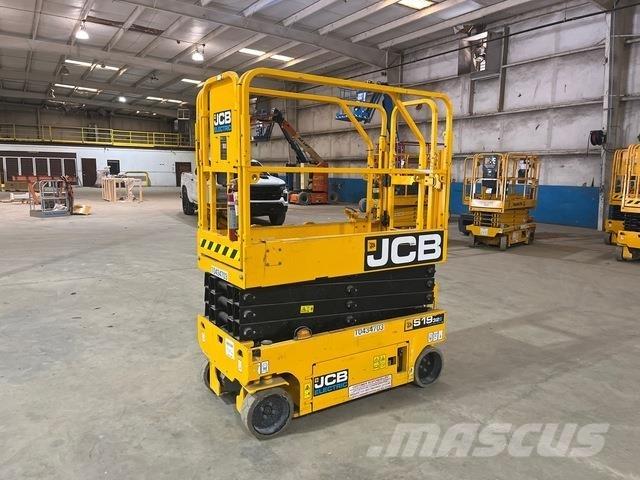 JCB S1932E رافعات مقصية الشكل
