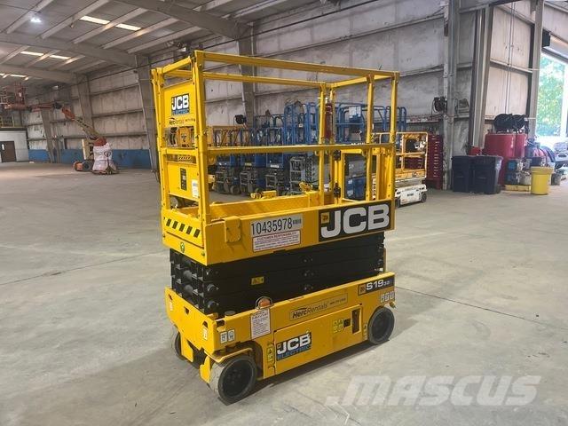 JCB S1932E رافعات مقصية الشكل