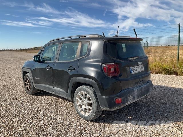 Jeep Renegade سيارات