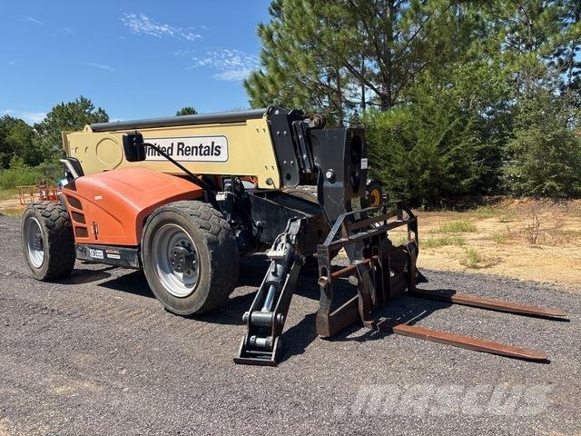 JLG 1055 مناولات متداخلة