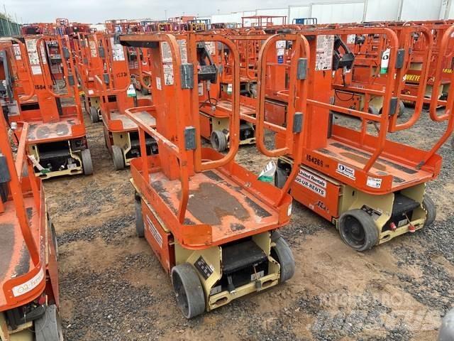 JLG 1230ES رافعات السارية الرأسية