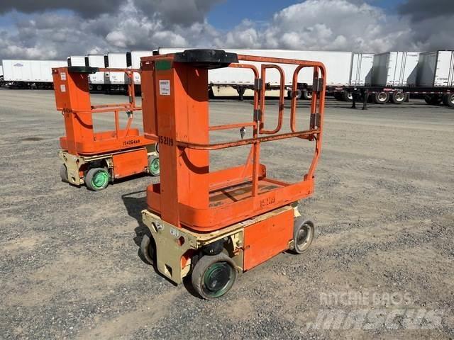 JLG 1230ES رافعات السارية الرأسية