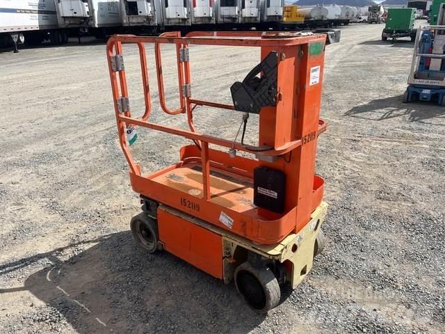 JLG 1230ES رافعات السارية الرأسية