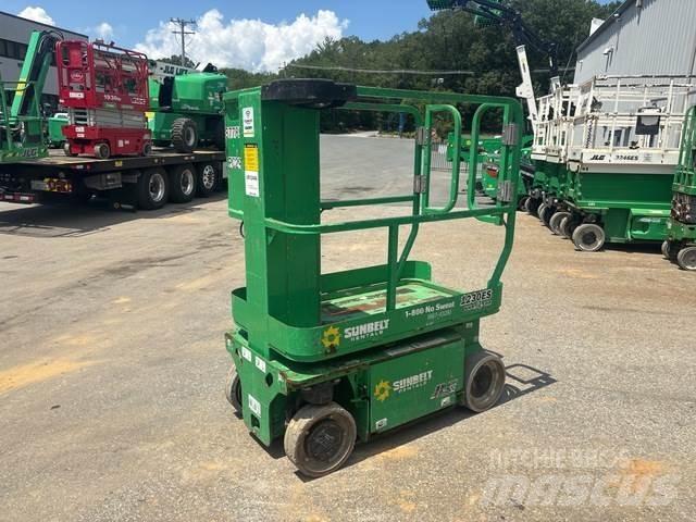 JLG 1230ES رافعات السارية الرأسية