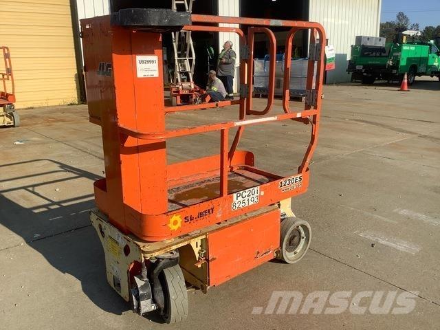 JLG 1230ES رافعات السارية الرأسية