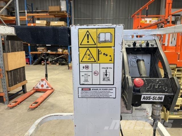 JLG 1230ES رافعات السارية الرأسية