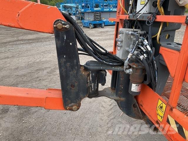JLG 1350SJP رافعات سلة مفصلية