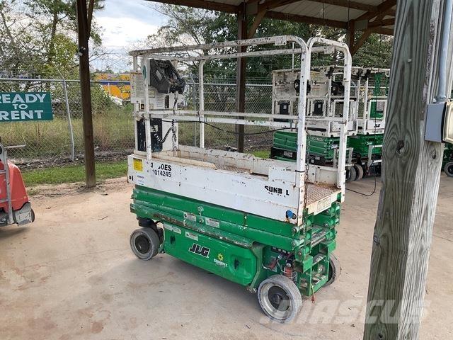 JLG 1930 ES رافعات مقصية الشكل