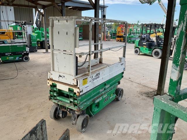 JLG 1930 ES رافعات مقصية الشكل