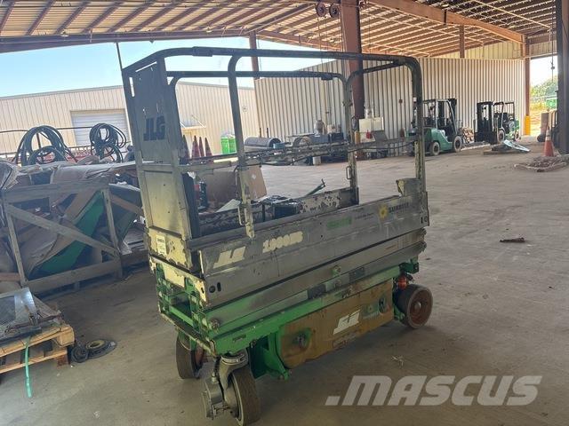 JLG 1930 ES رافعات مقصية الشكل