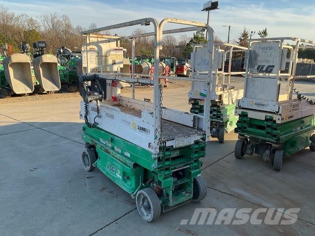 JLG 1930 ES رافعات مقصية الشكل