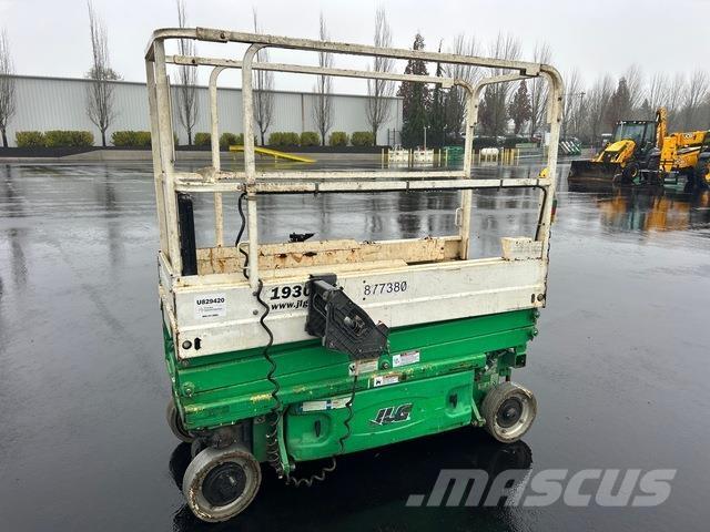 JLG 1930 ES رافعات مقصية الشكل