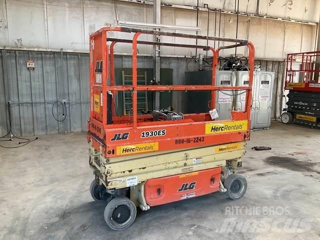JLG 1930ES رافعات مقصية الشكل